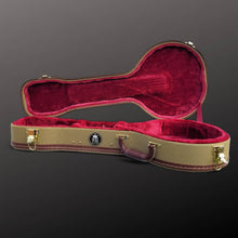 Load image into Gallery viewer, DUKE10-V3 Banjo Ukulele [PRE-ORDER] | Hard Case | Worth Brown Strings