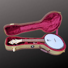 Load image into Gallery viewer, DUKE10-V3 Banjo Ukulele [PRE-ORDER] | Hard Case | Worth Brown Strings